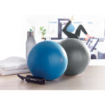 Kleiner PVC-Gymnastikball für Pilates oder Yoga in einer RPET-Tasche mit Handpumpe. Aufgeblasen: bis ~22 cm-Blau-8719941054615-5