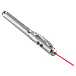 rotem Laserpointer und Eingabestift für Touchscreens. 3 Knopfbatterien enthalten. Kommt in einer Metallbox.-Silber matt-8719941005976