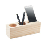 Tischstation aus Holz mit Stift- und Telefonhalter und einem Becher mit Kleesamen und Substrat.-Holz-8719941055636-2